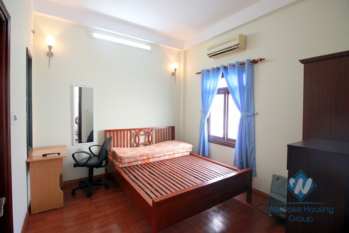 Good price house with 04 bedrooms for rent in Au Co St, Tay Ho, Hanoi